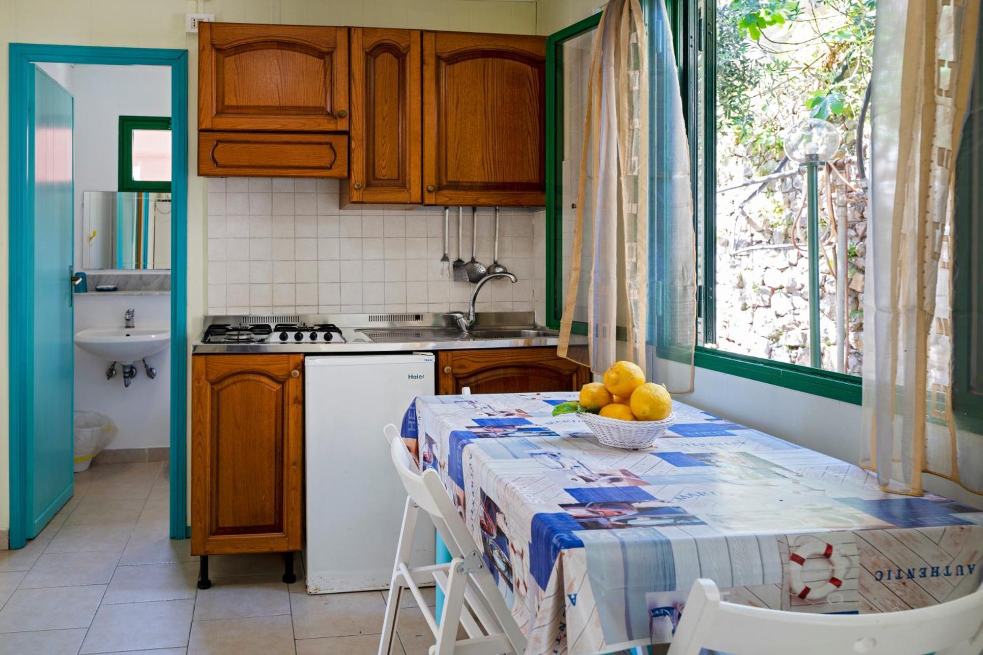 Camping Villaggio Nettuno Nerano Exterior photo