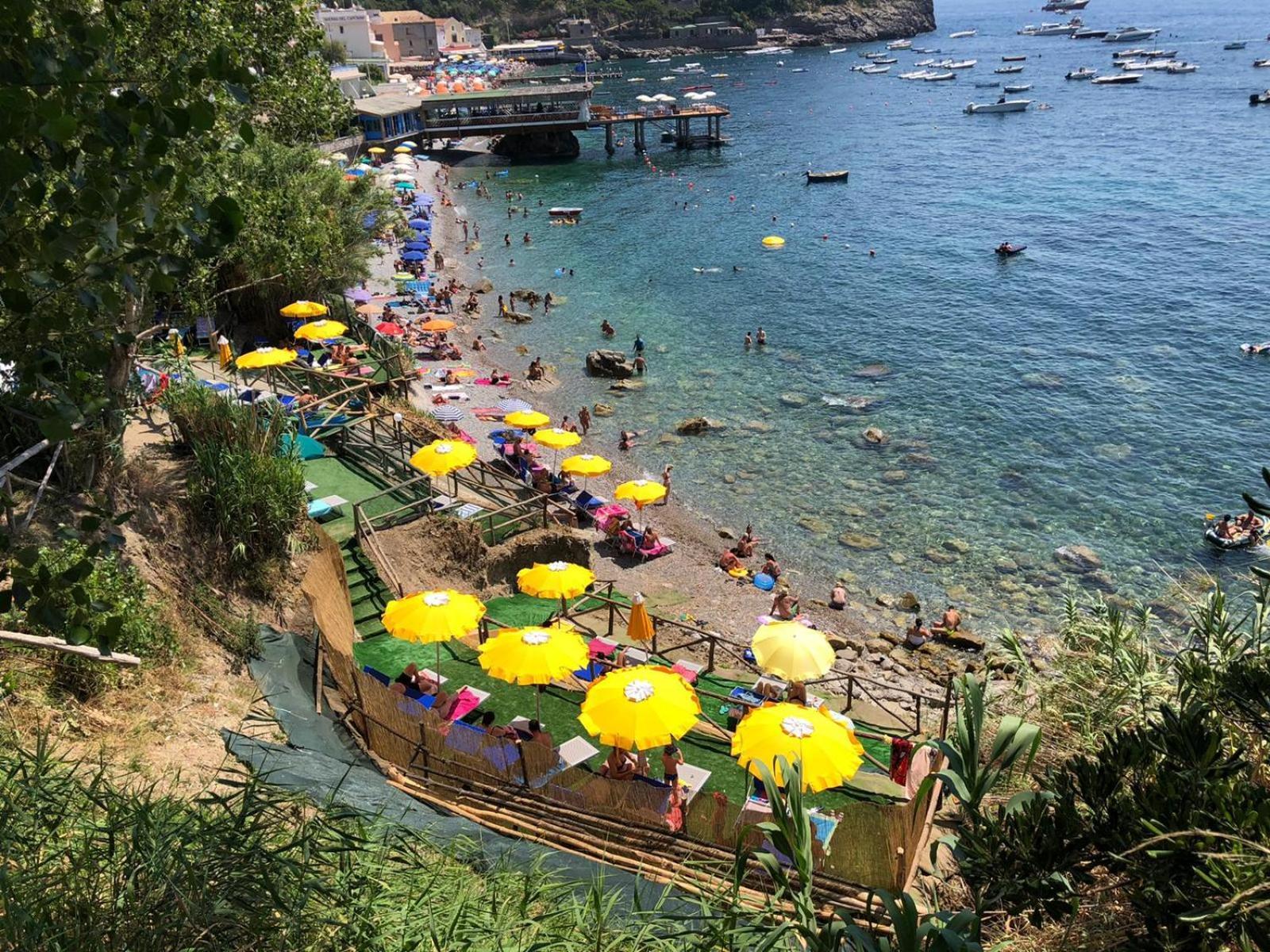 Camping Villaggio Nettuno Nerano Exterior photo