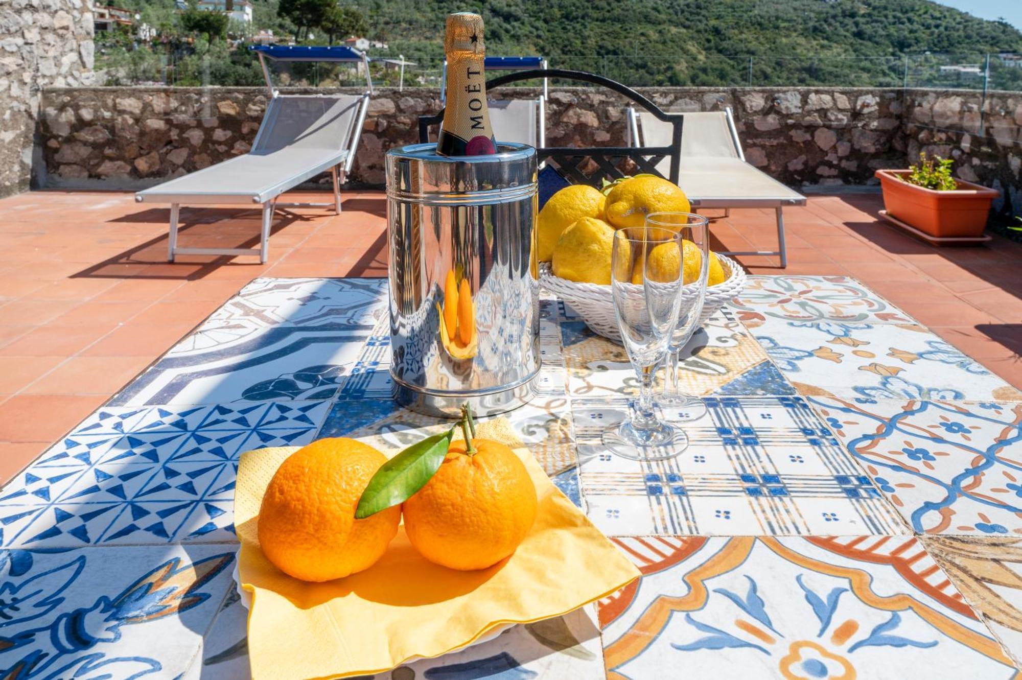Camping Villaggio Nettuno Nerano Exterior photo
