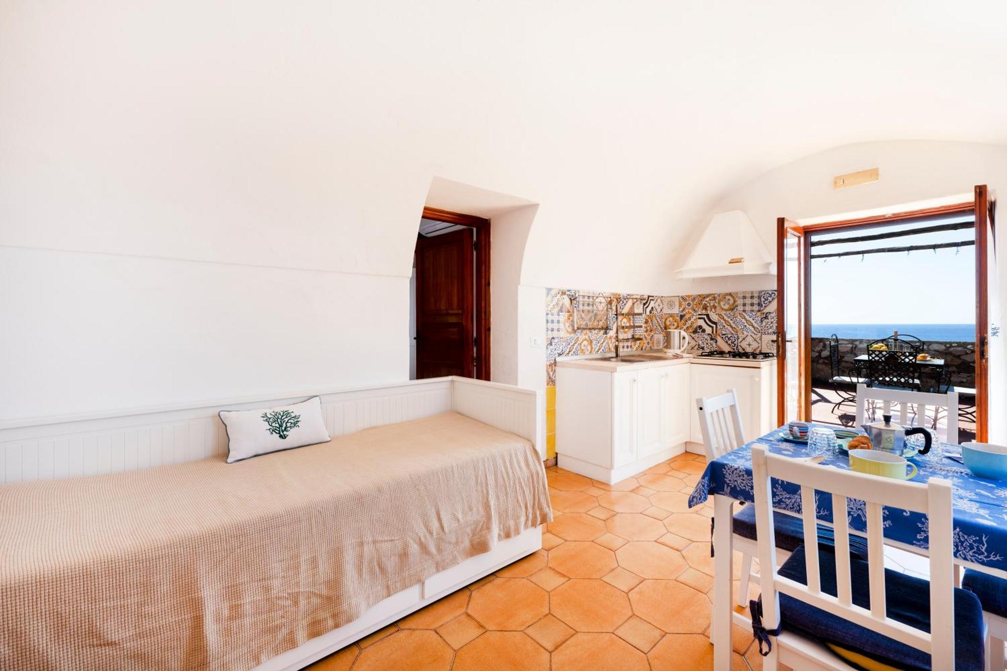 Camping Villaggio Nettuno Nerano Exterior photo